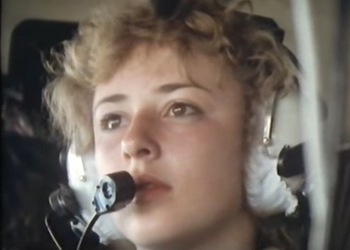 Watching the refueling while in flight